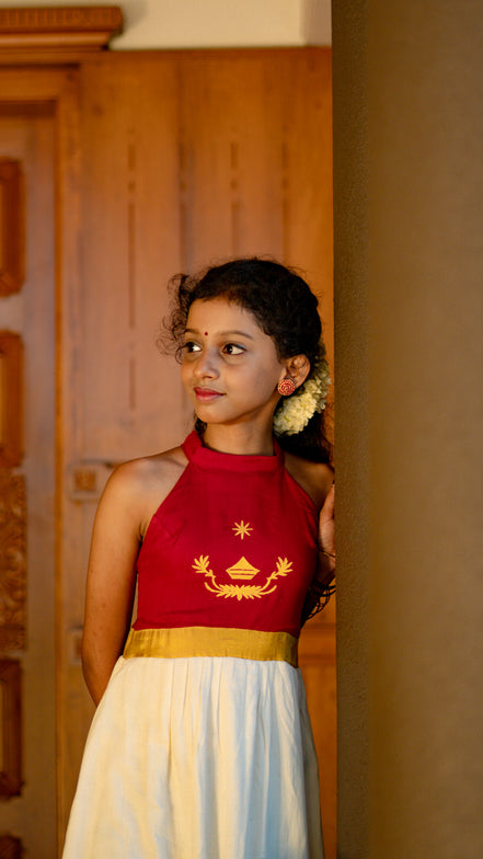 Maroon Elegance Pattu
